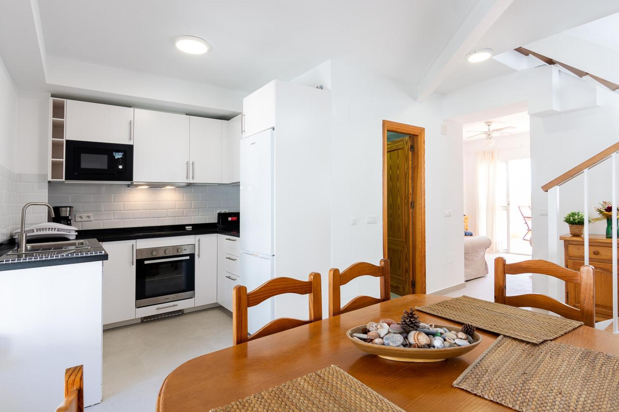 Apartamentos La Casa Del Barrio Maro Esterno foto